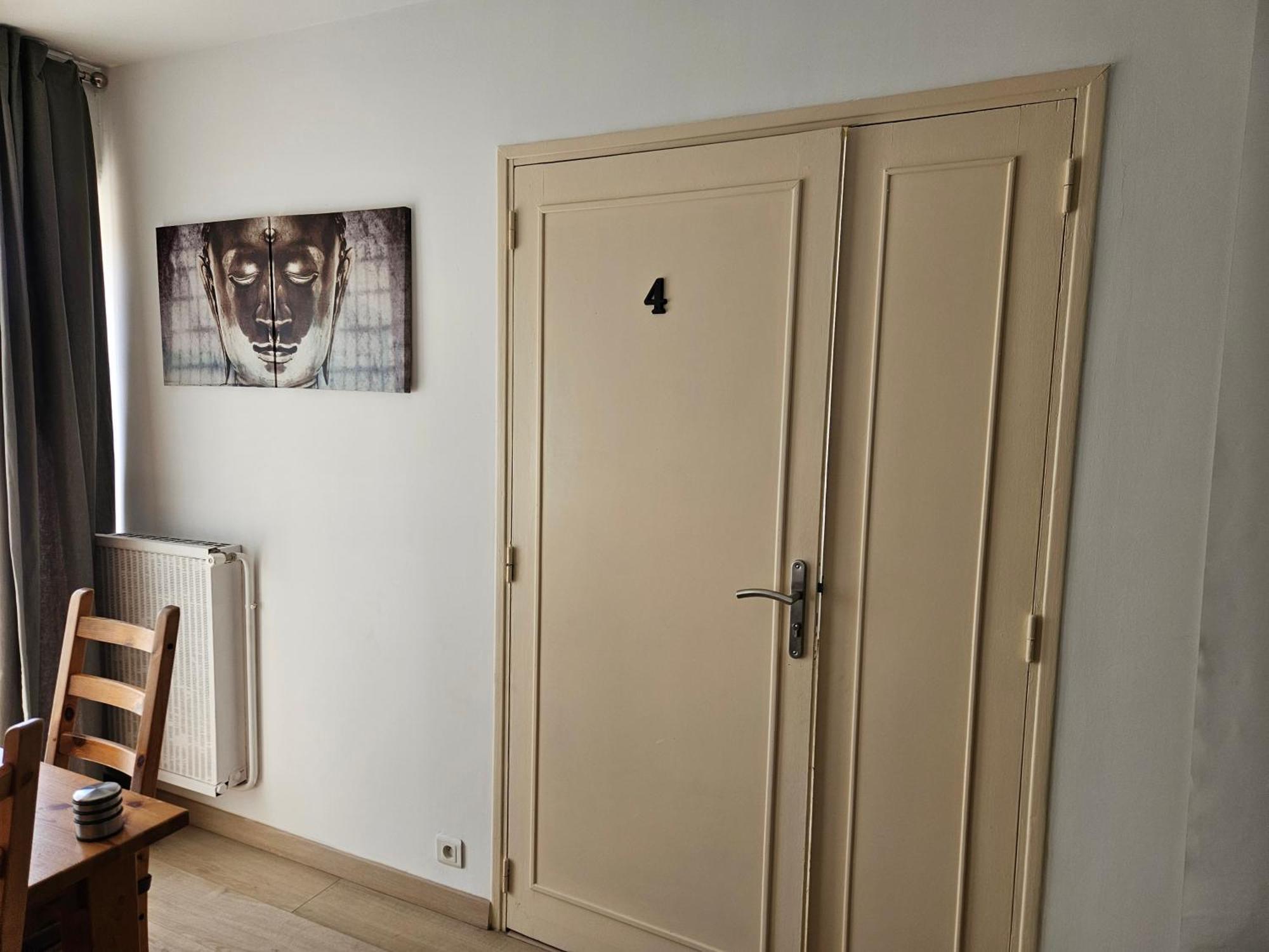 Chambre En Colocation Fille, Proche Mer, Climatisation Тулон Экстерьер фото